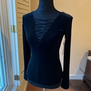 Bailey 44 Velvet Top